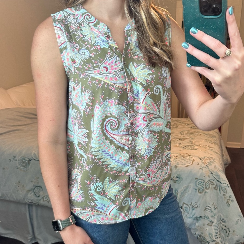 AEO paisley button up tank
